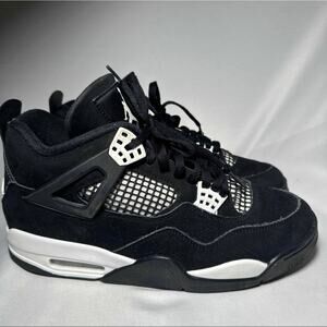 Size 10 - Nike Air Jordan 4 Retro White Thunder Men's Shoes